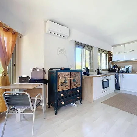 Piscine -4 Couchages -1 Chambre- Parking